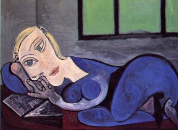 Pablo Picasso : reclining woman reading